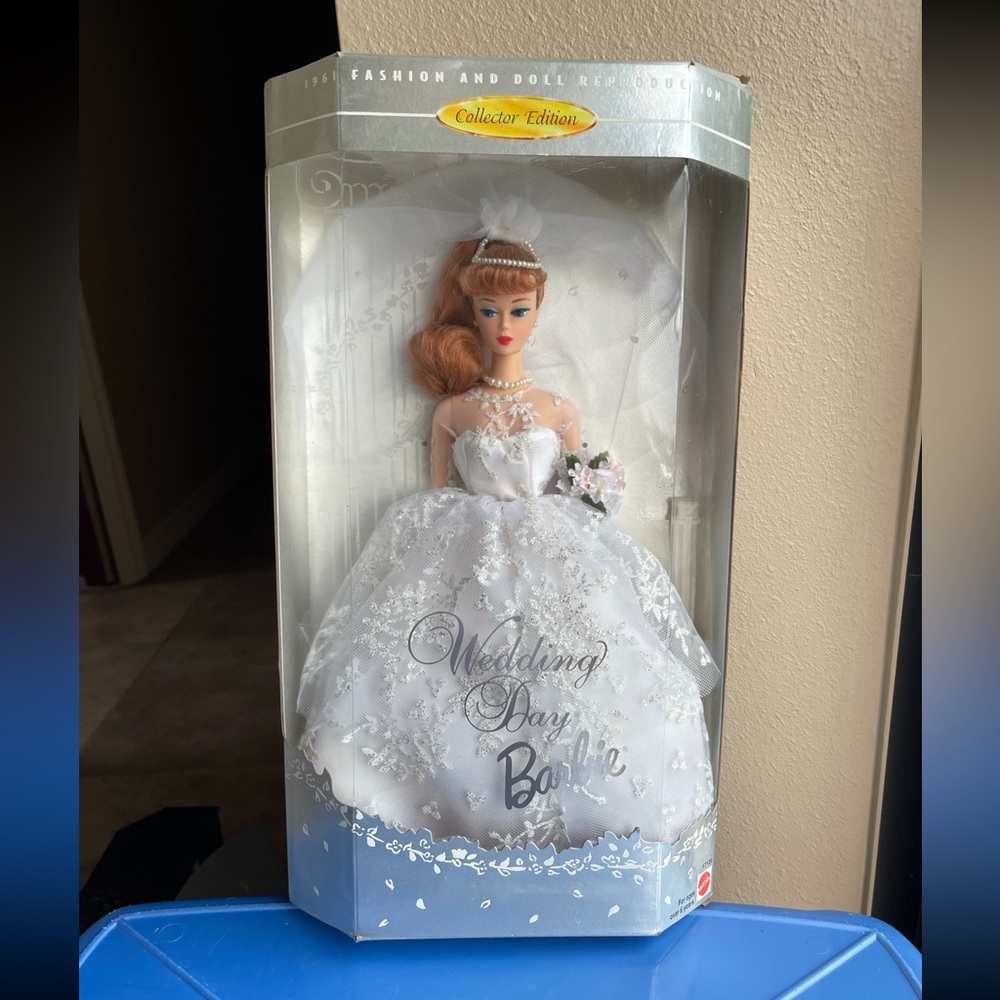 1996 Wedding Day Barbie, Collector's Edition Fashion Doll